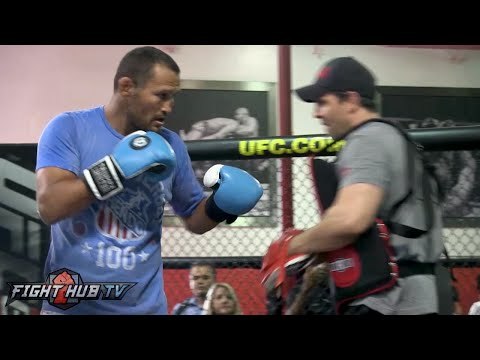 Dan Henderson's COMPLETE UFC 204 Media Workout video- Bisping vs. Henderson 2