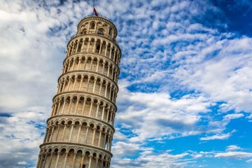 من عجائب الدنيا في ايطاليا.برج مدبنة بيزا المائلtorre pendente e tower of pisa city in italy