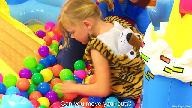Kids Ball Pit Playground Fun Balls Surprise Toys for Kids by Blu Toys Club-iHDy-Dr0jTo