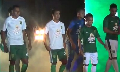 Persebaya Rilis Jersey Untuk Liga 2