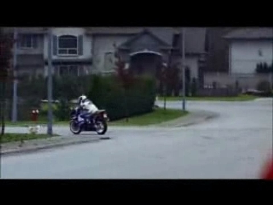 Pub-suzuki-gsxr-chien