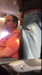 United Airlines : l’évacuation musclée d’un passager d’un vol United Airlines fait scandale aux Etats-Unis