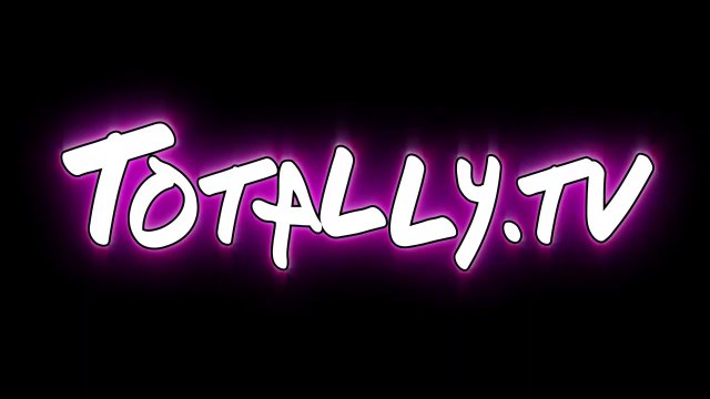 Moana, Elsa and Princesses are Kidnapped by Pirates Featuring Maui. Totally TV-fM7FIPnNeKY