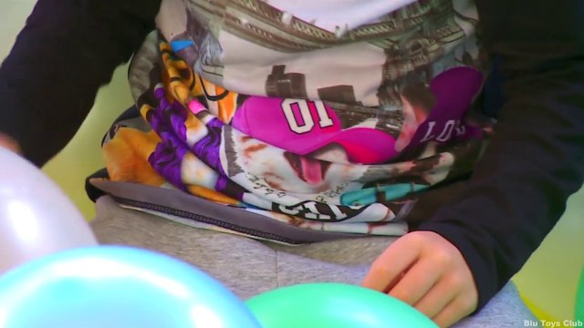 SURPRISE BALLOONS TOYS SURPRISES for Kids by blu Toys Club-kRfPH_7oQRU