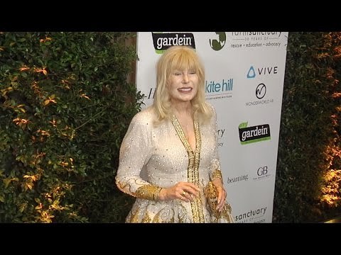 Loretta Swit Farm Sanctuary's 30th Anniversary Gala Green Carpet