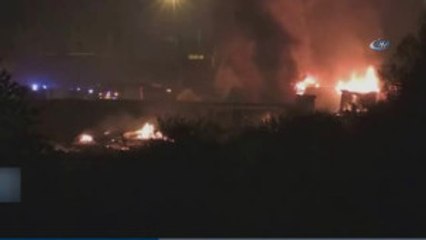 Fransa'da Sığınmacı Kampında Yangın: En Az 10 Yaralı