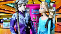 Disney Frozen Queen Elsa Anna Doll Shop Barbie Ven