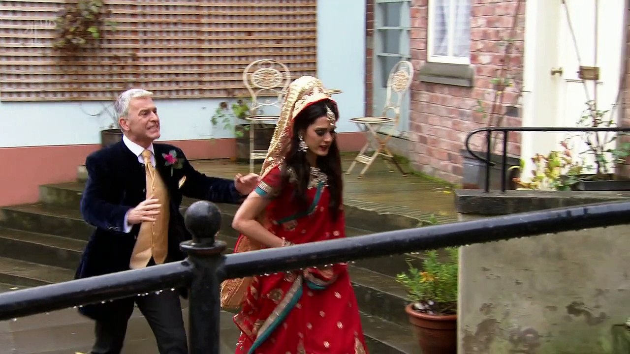Hollyoaks 11th January 2016 Hollyoaks 11 1 2016)
