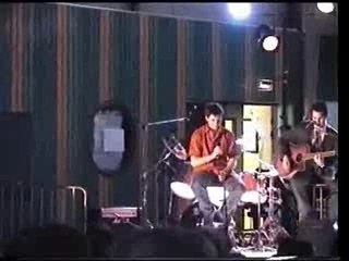 [Unicef 2006] Romain Assez - Under The Bridge