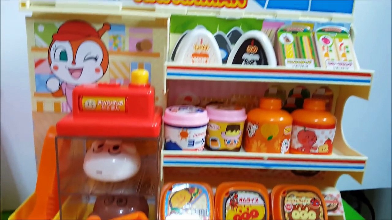 アンパンマン おもちゃ ジャムおじさんがアンパンマン号でコンビニにお買い物にいったよ★お買い物...