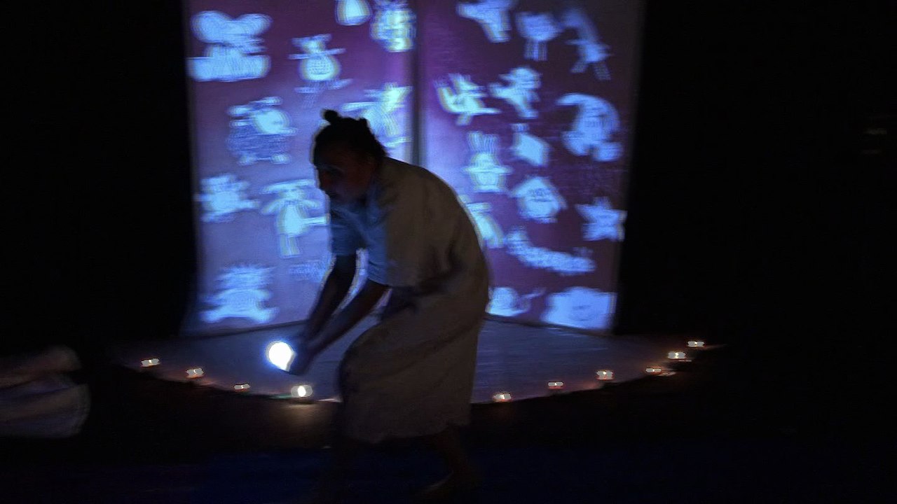 "Chez Doudou" - Extrait du spectacle "Sur les traces de l'Oiseau Blanc"