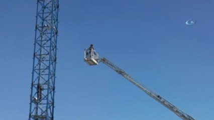 60 Metre Yüksekte Kalp Krizi Geçiren Şahıs 2 Saatlik Çalışma ile Kurtarıldı