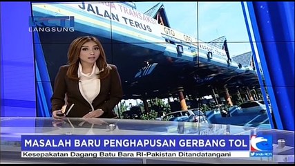 Antrean Panjang di Gerbang Tol Karang Tengah