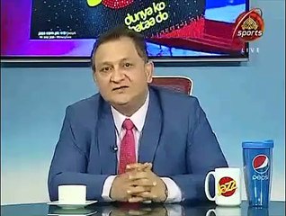 Kevin Pietersen Praises PSL in front of Ravi Shastri in IPL Match - Video