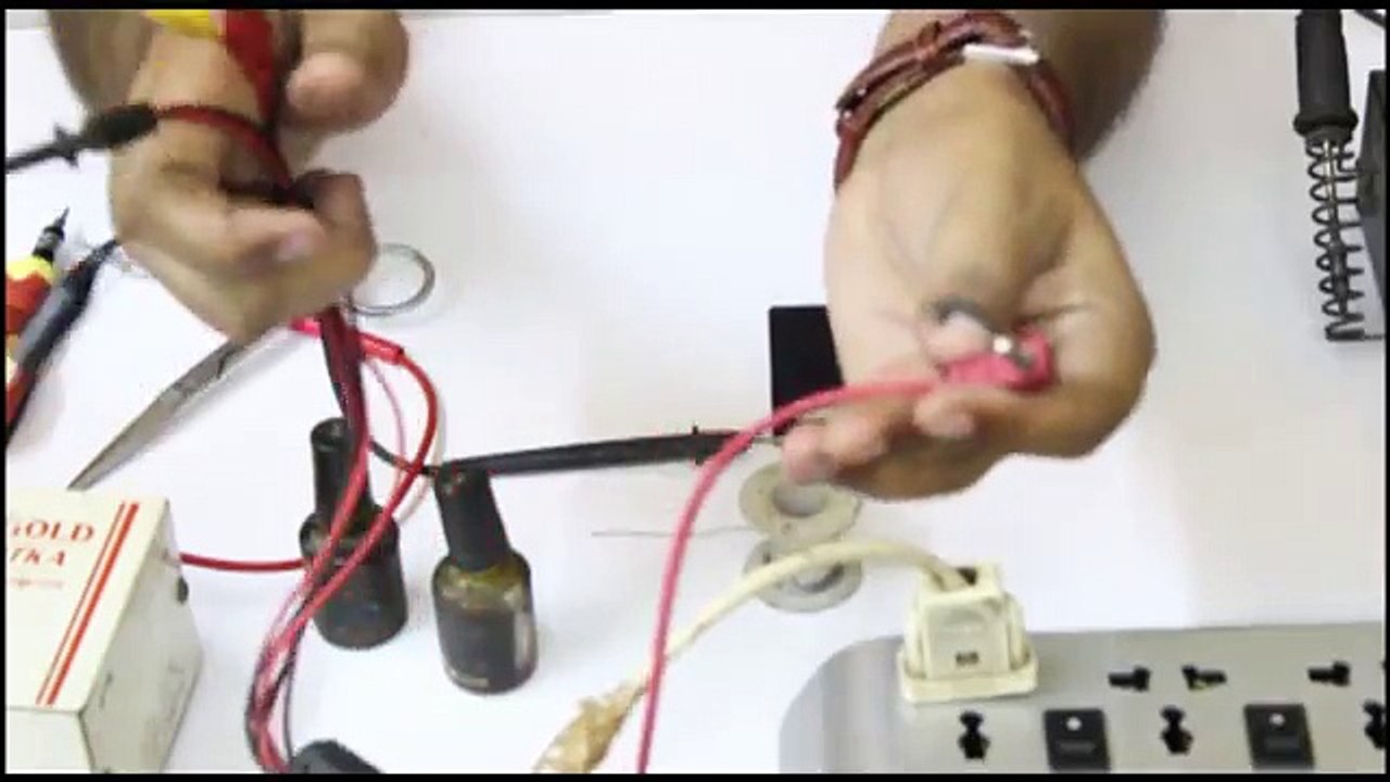 06 Making DC Power using Mobile Batteries