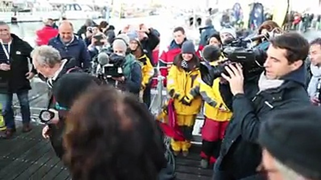 Retour en images sur la belle histoire du Vendée Globe de Kito de Pavant skipper de Bastide Otio !