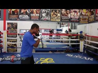 Shane Mosley vs. David Avanesyan Full Video- Mosley's Complete media workout w/Roberto Duran