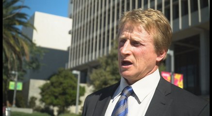 Presionan a presos sin recursos a declararse culpables en California afirma HRW