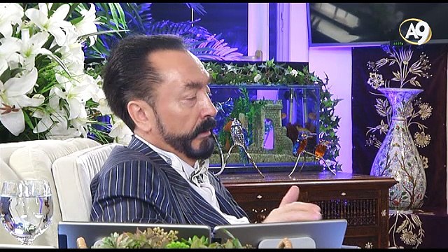 Münafık, diğer münafıkları ve küfrü yakalamada kullanılan bir avcı köpeğidir