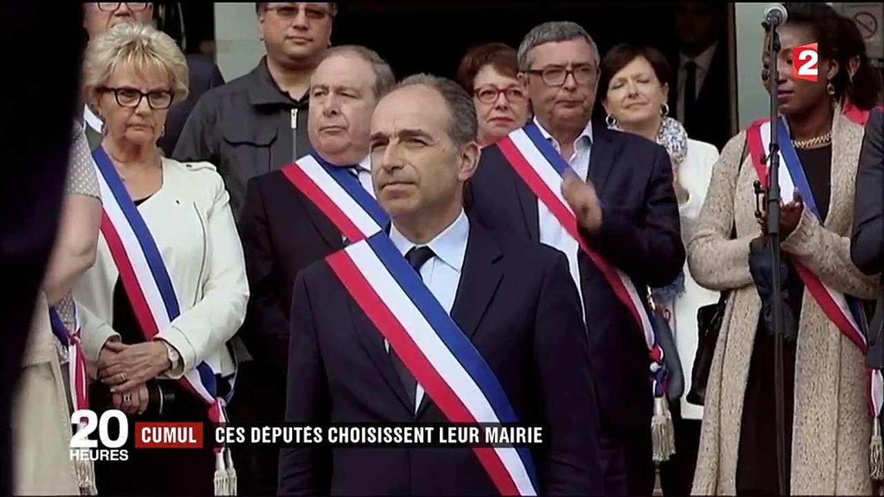 Non-cumul des mandats : des députés choisissent leur mandat local