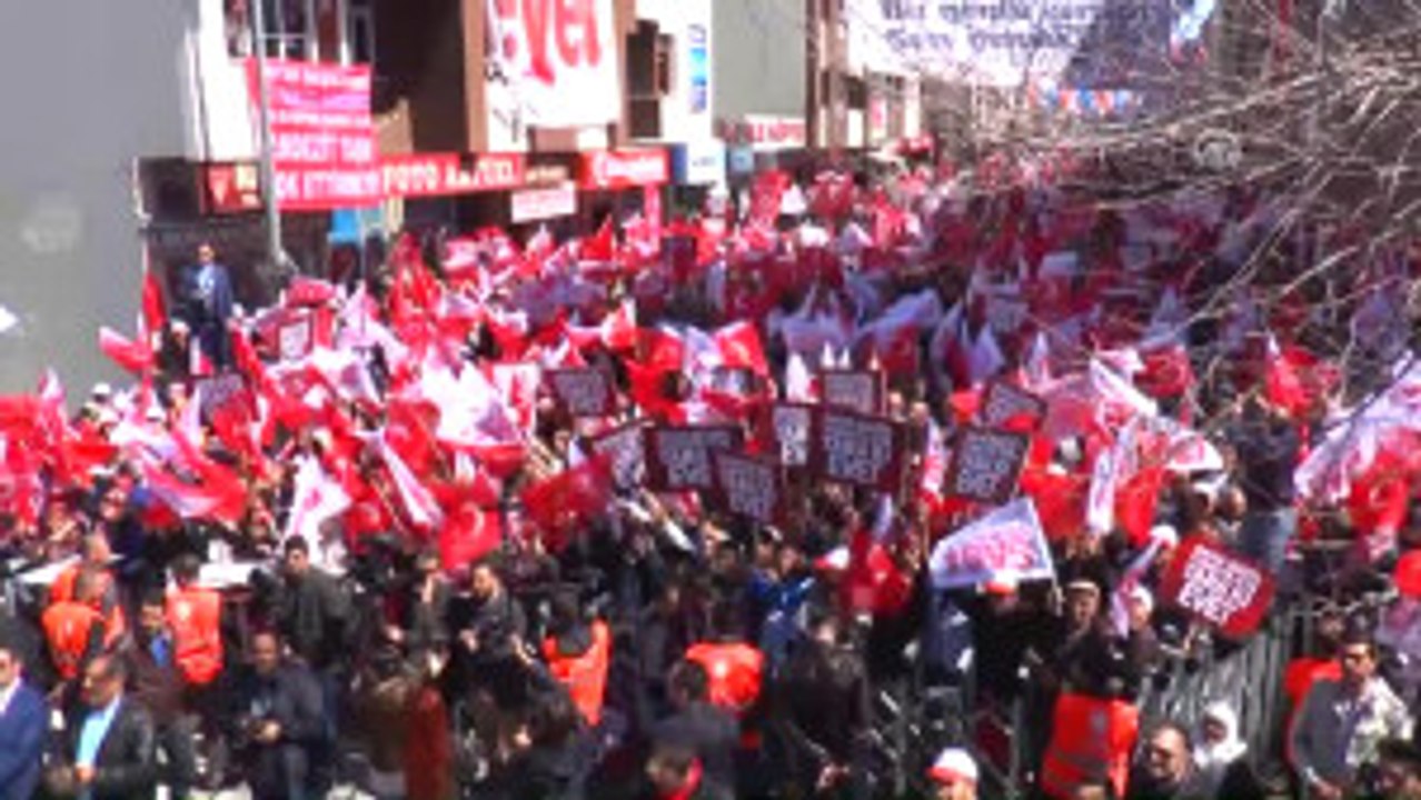 Halk Oylamasına Doğru - Melih Gökçek