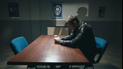 Söz  1.Bölüm - Beni Öldür Üniformamı Alma!