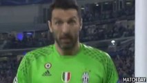 Gianluigi Buffon Amazing Save - Juventus vs Barcelona 2-0 - Champions League 11/04/2017 HD