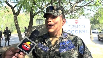 Controles policiales con mecanicos para ayudar a vacacionistas