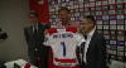 Ex-Arsenal man Adams expects to be unpopular at Granada