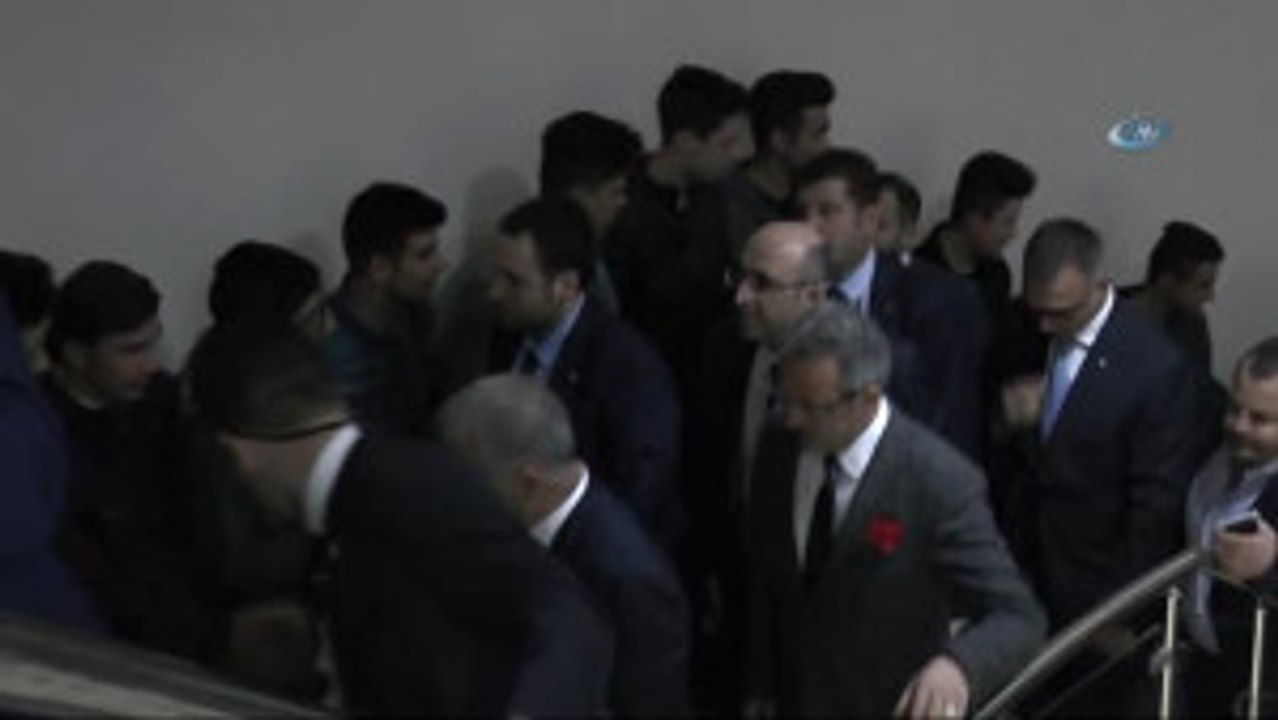 Ulaştırma Bakanı Ahmet Arslan: "Gençlerin Erken Yaşta Tecrübelenebilmesi İçin Meclis Üyesi,...