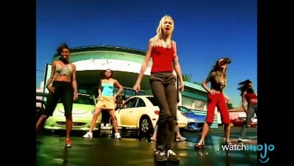 Top 10 Artists That Hate Their Own Songs-589789789