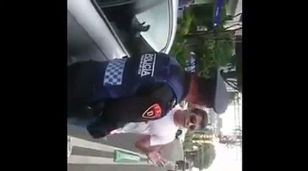 Ce fils de bourge se permet de frapper un policier (Brésil)