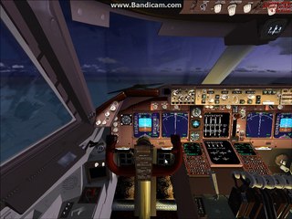 Trying to Land Boeing 747-8 on Flight Simulator X