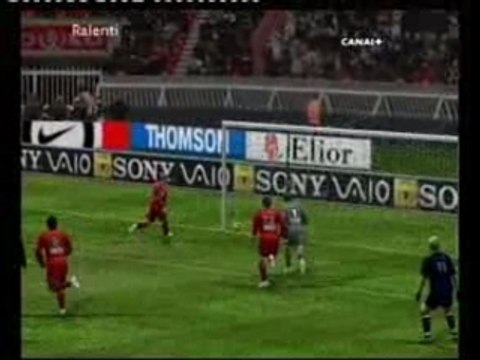 Anelka finesse lob 2