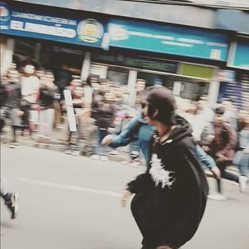 Students Race Through Streets at Latest Chilean Education Protest