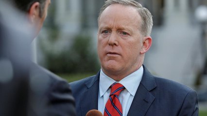 Le porte-parole de la Maison Blanche compare Assad à Hitler et provoque un tollé
