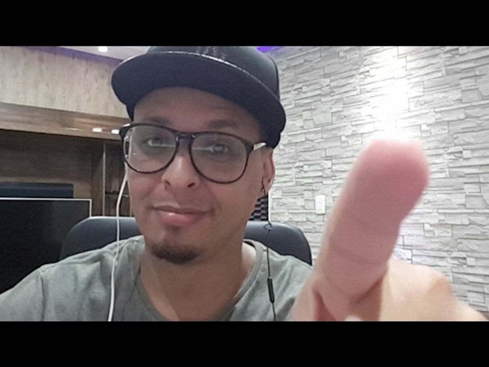 Live - Respondendo inscritos  e quando voltaremos.