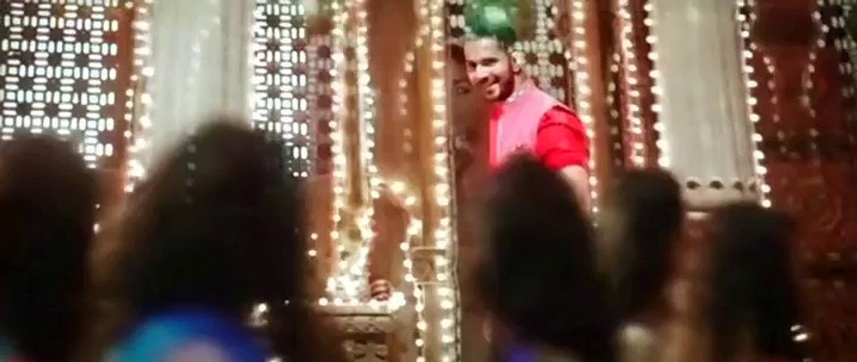 Aashiq Surrender Hua HD Song || Badrinath Ki Dulhania 2017|| Shreya Ghoshal, Amaal Mallik