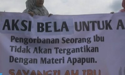 Aksi Simpatik Untuk Ibu Digugat Anak