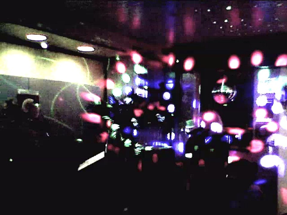 Murielle interprète "Bruxelles" (Bld des airs)