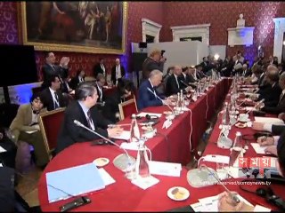 রাসায়নিক অস্ত্র মজুদ করে সিরীয় সরকারকে ফাঁসানোর অভিযোগ পুতিনের