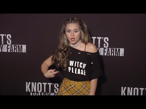 Brec Bassinger Knotts Scary Farm 2016 Black Carpet