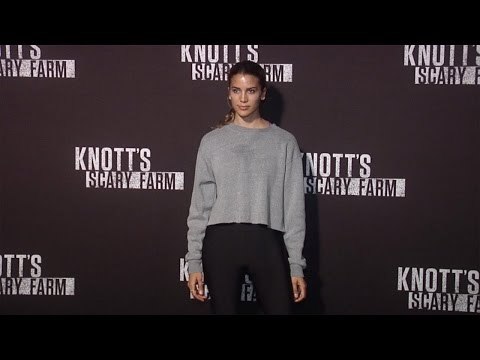 Kenya Kinski-Jones Knotts Scary Farm 2016 Black Carpet