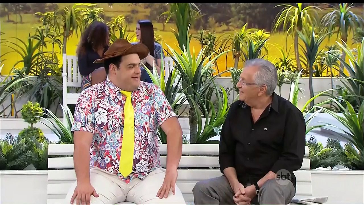 A Praça É Nossa (20/08/15) - Matheus Ceará deixa Carlos Alberto sem graça