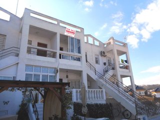 Ref: WV1104 - LA MARQUESA GOLF - 1 Bedroom Top Floor Apartment with Golf Views. (©WhiteVillasInSpain)