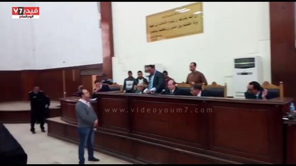 بالفيديو..ملابس عسكرية وأعلام داعش وأسلحة نارية ضمن أحراز "خلية ميكروباص حلوان"