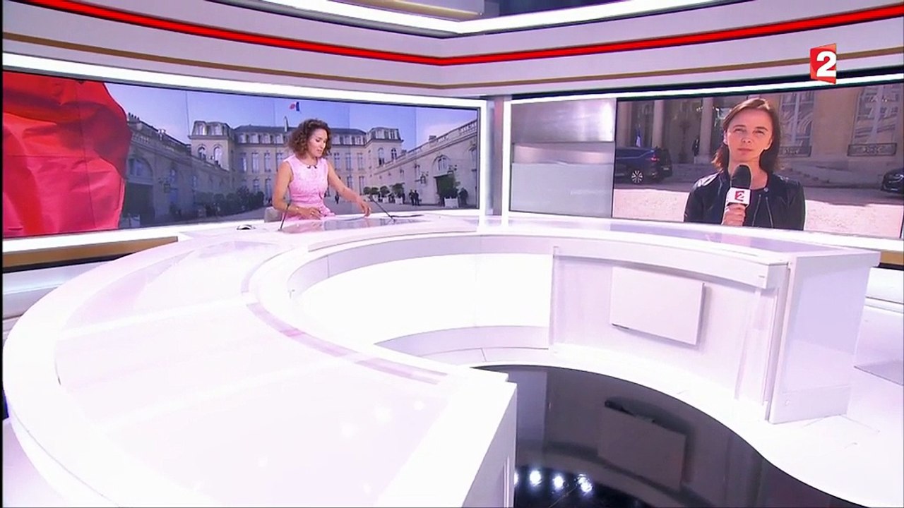 Élection présidentielle : François Hollande met en garde contre Jean-Luc Mélenchon