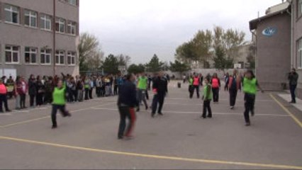 Sağlıklı Yaşam' İçin Birlikte Spor Yaptılar