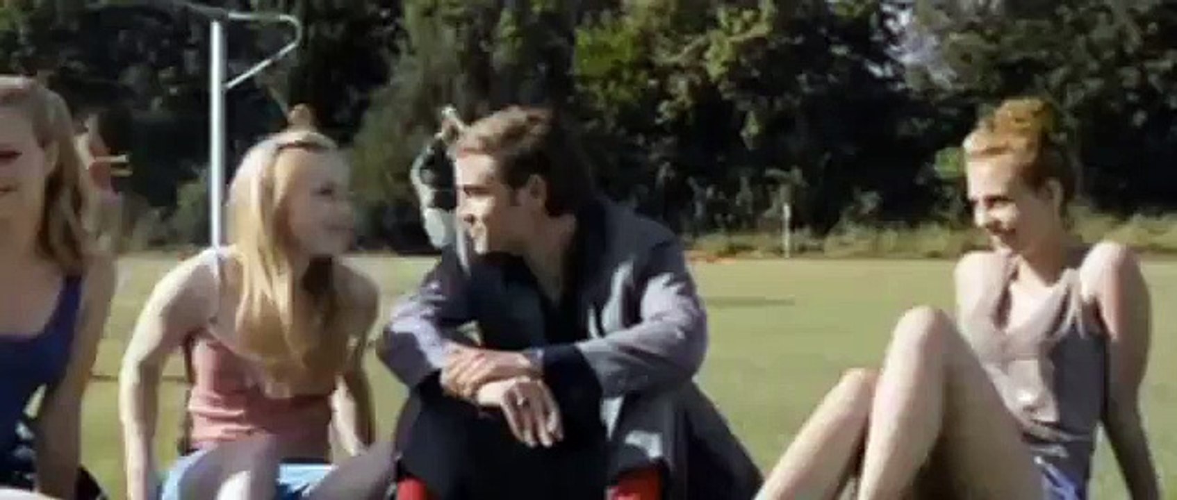 Spieltrieb Ganzer Film Deutsch Film auf Deutsch  (Deutsche filme Synchronisiert und Untertitel Online kostenlos anschauen Action Komödie 2016) part 1/2