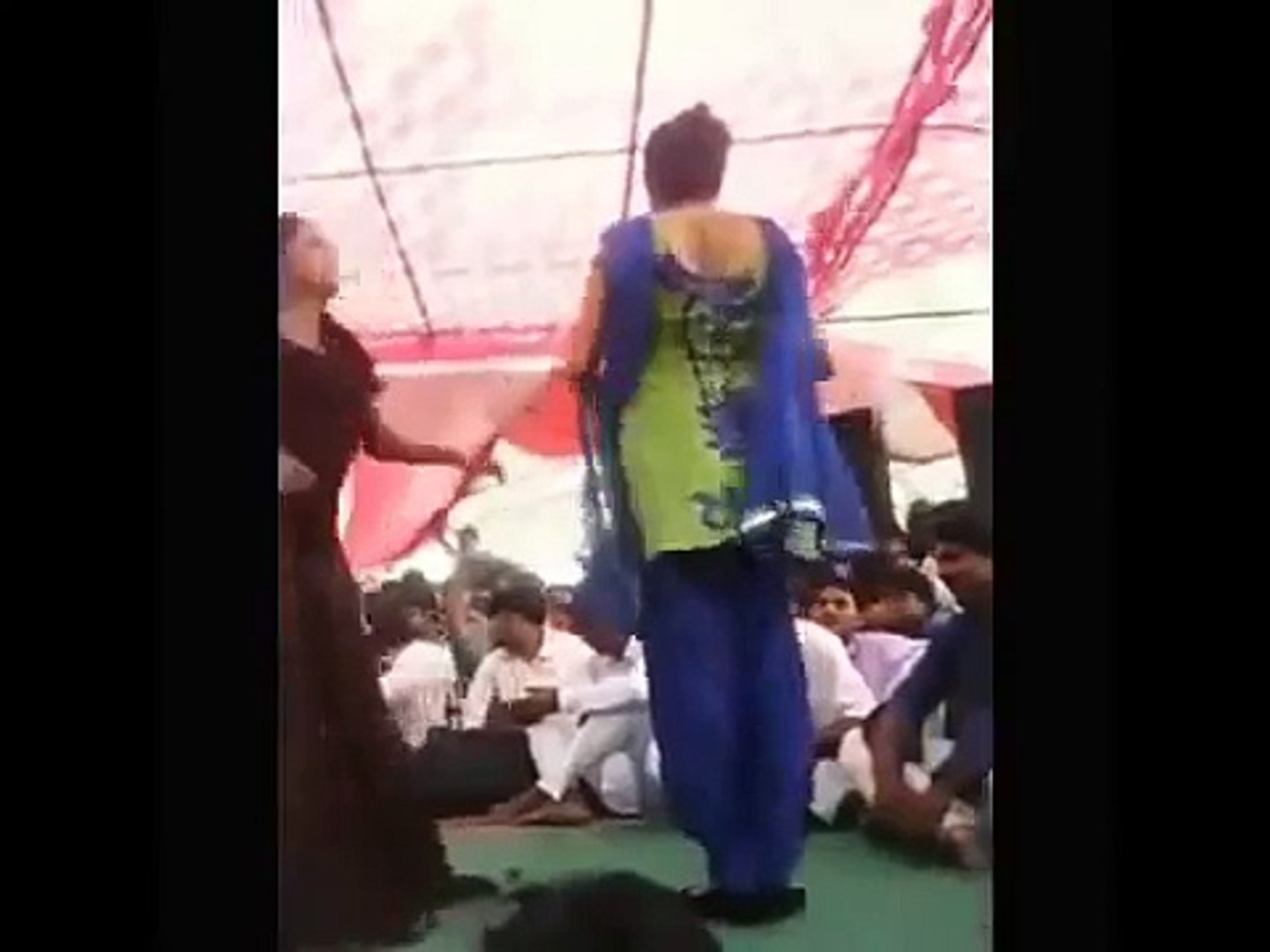 Hariyanvi Dancer Sapna Chaudhary Sex Fuck Video - Sapna Choudhary latest dance video sexy dance video 2017 - video Dailymotion